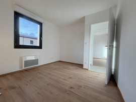 
                                                                                        Vente
                                                                                         Appartement 3 pièces