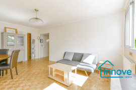 
                                                                                        Vente
                                                                                         Appartement 3 pièces à Sèvres (proche de la fôret de meudon)