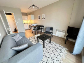 
                                                                                        Location
                                                                                         appartement 35 m² - 2 pièces - 1 chambre meublé