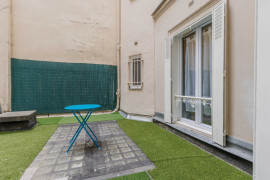 
                                                                                        Location
                                                                                         Appartement 39m2 - T2 meublé dans le 10ième