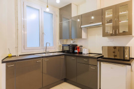 
                                                                                        Location
                                                                                         Appartement 39m2 - T2 meublé dans le 10ième