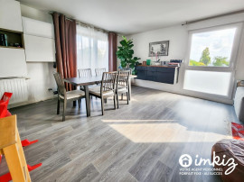 
                                                                                        Vente
                                                                                         Appartement 4 pièces 3 chambres 91m² Terrasse 35m²