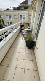 
                                                                                        Vente
                                                                                         Appartement 4 pièces