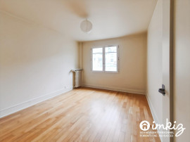 
                                                                                        Location
                                                                                         Appartement 4 pièces