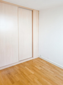 
                                                                                        Vente
                                                                                         Appartement 4 pièces