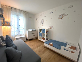 
                                                                                        Vente
                                                                                         Appartement 4 pièces