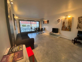 
                                                                                        Vente
                                                                                         Appartement 4 pièces