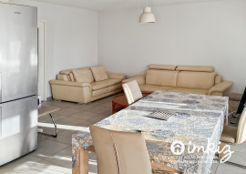 
                                                                                        Vente
                                                                                         Appartement 4 pièces avec balcon et garage