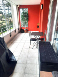 
                                                                                        Vente
                                                                                         Appartement 4 pièces avec balcon et garage