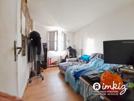 
                                                                                        Vente
                                                                                         Appartement 4 pièces avec balcon et parkings