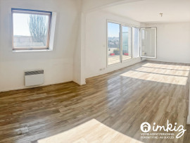 
                                                                                        Vente
                                                                                         Appartement 4 pièces avec terrasse sans vis à vis