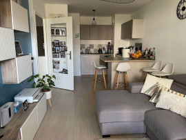 
                                                                                        Location
                                                                                         appartement 42 m² - 2 pièces - 1 chambre