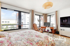 
                                                                                        Vente
                                                                                         Appartement  5 Pièces 3 Chambres - Surface 136 m2