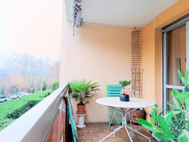 
                                                                                        Vente
                                                                                         Appartement 5 pièces