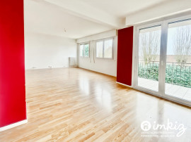 
                                                                                        Vente
                                                                                         Appartement 5 pièces dans résidence avec Piscine