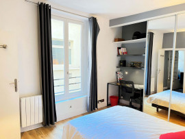 
                                                                                        Vente
                                                                                         Appartement 5 pièces , hyper centre , 3mn du RER A