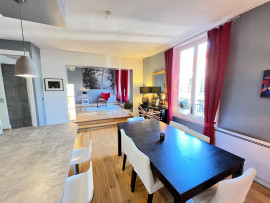 
                                                                                        Vente
                                                                                         Appartement 5 pièces , hyper centre , 3mn du RER A