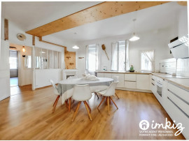 
                                                                                        Vente
                                                                                         Appartement 6 pièces