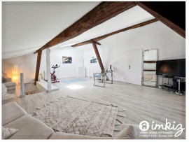 
                                                                                        Vente
                                                                                         Appartement 6 pièces