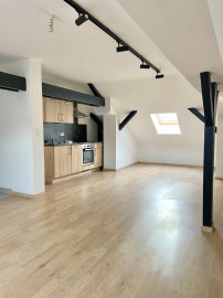 
                                                                                        Location
                                                                                         Appartement 61m² - SCY-CHAZELLES