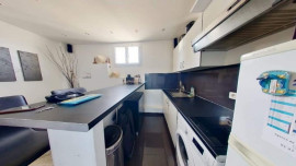 
                                                                                        Location
                                                                                         APPARTEMENT