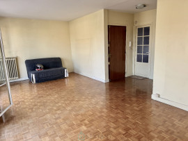 
                                                                                        Vente
                                                                                         Appartement avec parking et balcon