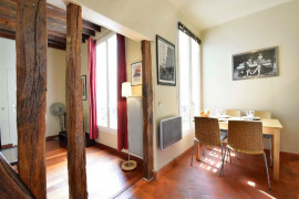 
                                                                                        Location
                                                                                         Appartement de 45m2, meublé, arts et métiers