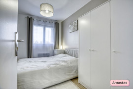 
                                                                                        Colocation
                                                                                         Appartement de 5 piéces en colocation à Bobigny