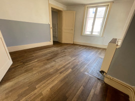 
                                                                                        Location
                                                                                         Appartement F3 lumineux de 70m²