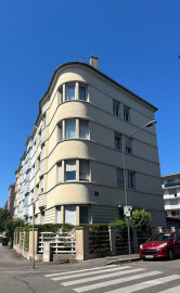 
                                                                                        Vente
                                                                                         Appartement lumineux avec Balcon et Garage