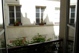 
                                                                                        Location
                                                                                         Appartement lumineux et meuble libre de suite