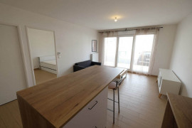 
                                                                                        Location
                                                                                         Appartement meublé 2 pièces 41,04 m2 terrasse