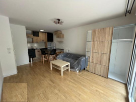 
                                                                                        Location
                                                                                         appartement meublé 2 pièces de 42m² - 1 chambre