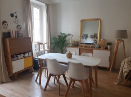 
                                                                                        Location
                                                                                         Appartement Meublé 2pièces - 63m2 - St Georges