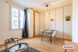 
                                                                                        Location
                                                                                         Appartement meublé 3 pièces - Refait à neuf - Première Location