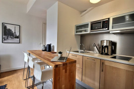 
                                                                                        Location
                                                                                         Appartement meublé, libre le 06.02