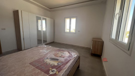 
                                                                                        Location
                                                                                         APPARTEMENT MEUBLÉ À LA ZONE TOURISTIQUE DJERBA