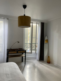 
                                                                                        Location
                                                                                         Appartement Meublé au coeur du 10ème