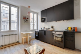 
                                                                                        Location
                                                                                         Appartement meublé, cosy et libre à partir de mars