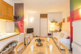 
                                                                        Location
                                                                         Appartement meublé de 36 m2