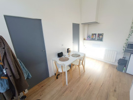 
                                                                                        Location
                                                                                         Appartement meublé de standing 1 chambre