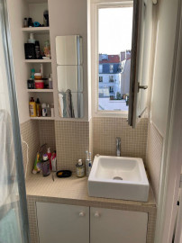 
                                                                                        Location
                                                                                         Appartement meublé, deux pièces, courte durée