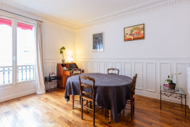 
                                                                                        Location
                                                                                         Appartement meublé en courte durée