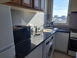 
                                                                                        Location
                                                                                         Appartement meublé et entièrement équipé (loyer tout inclus)