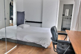 
                                                                                        Location
                                                                                         Appartement meublé- libre de suite