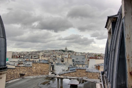 
                                                                                        Location
                                                                                         Appartement meublé- libre de suite