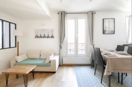 
                                                                                        Location
                                                                                         Appartement meuble lumineux - 10eme arr.