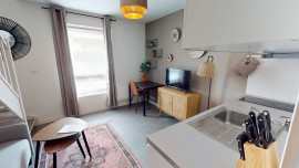 
                                                                                        Location
                                                                                         Appartement meublé lumineux duplex T1 bis