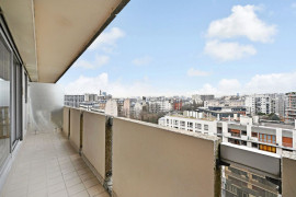 
                                                                                        Location
                                                                                         Appartement meuble, lumineux, équipé et spacieux