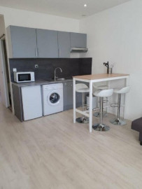 
                                                                                        Location
                                                                                         Appartement Meublé T2 33m2